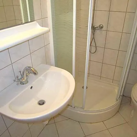 Apartment Nadas Tarsashaz *