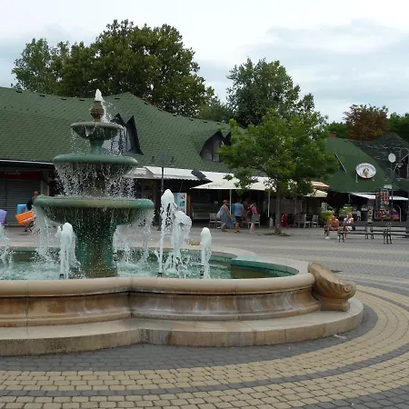 Nadas Tarsashaz Balatonlelle